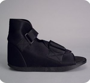 Bird & Cronin® Comfor™ Lite Cast Boot, Large 08141054