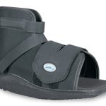 DARCO INTERNATIONAL SlimLine™ Cast Boot SLO1NP