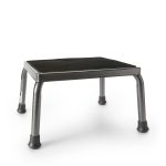 DRIVE DEVILBISS HEALTHCARE drive™ Step Stool 13030-1SV